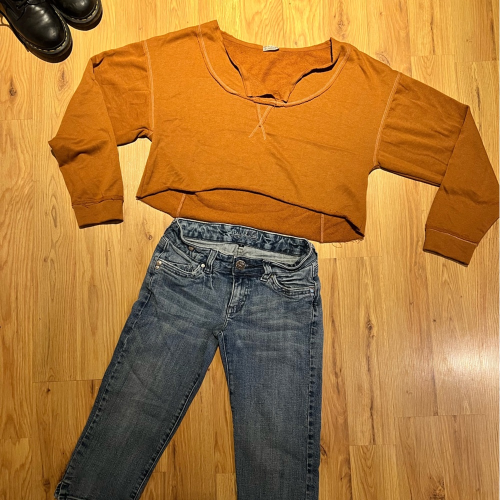 Free People Intimately Crop Sweatshirt raw edge and detail NWOT
